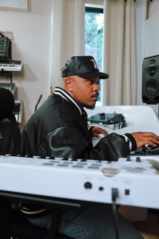 Revolutionize Your Music Production with Google Flow's Custom Plugins